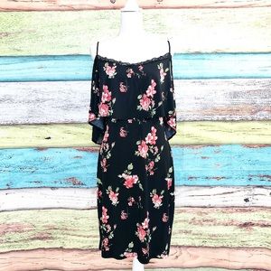 NWOT! Symphony Floral Cold Shoulder Bodycon Dress
